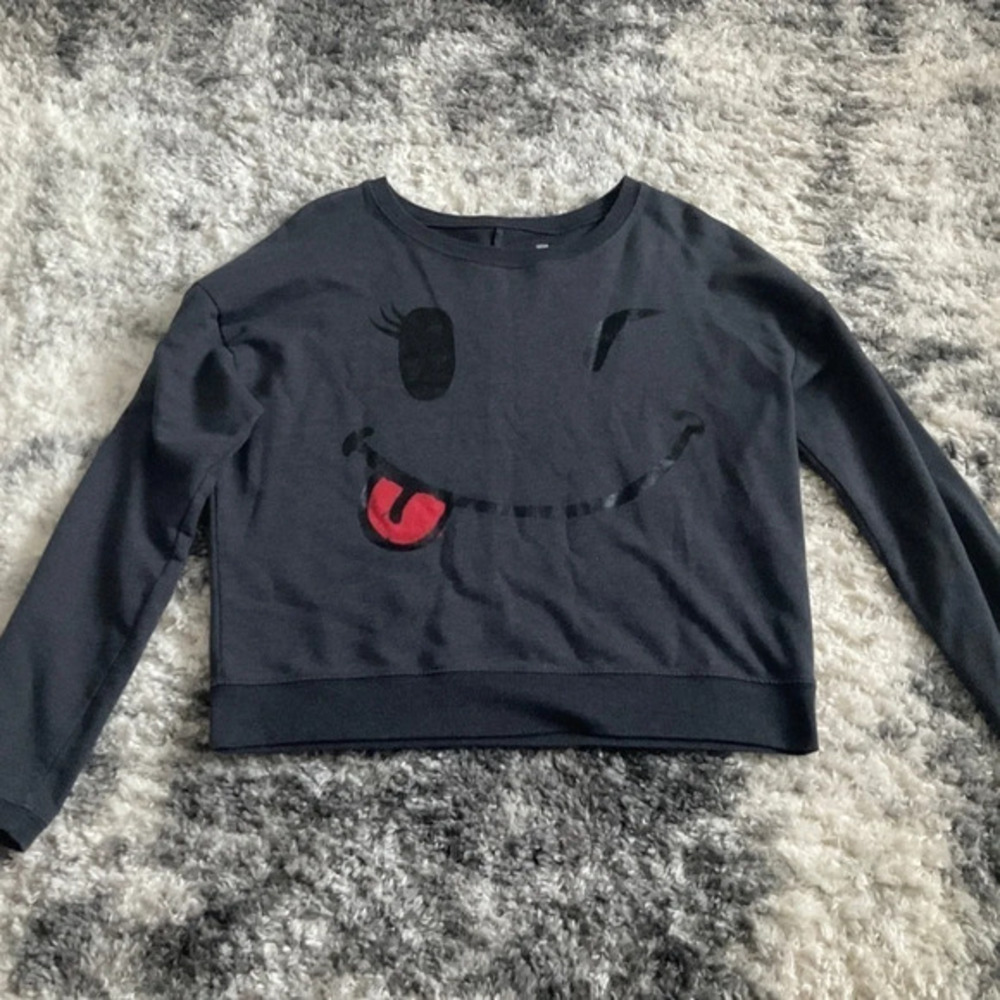 Juniors Graphic Sweatshirt Smiley Face Long Sleeve Top Gray Size L